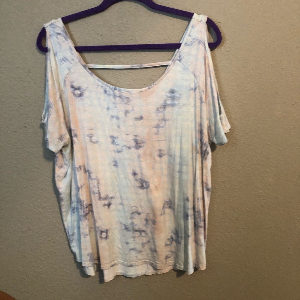 Juicy Couture shoulder cut blouse